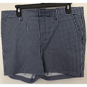 Tommy Hilfiger Navy and White Gingham Flat-Front Shorts Size 10